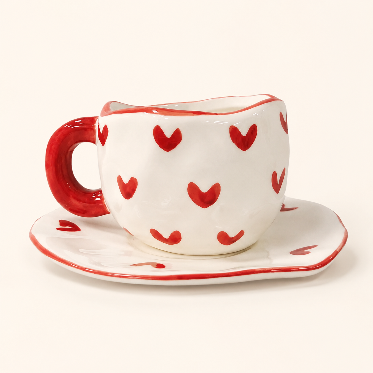 Keramiktasse mit organischer Form und Untertasse – 300 ml